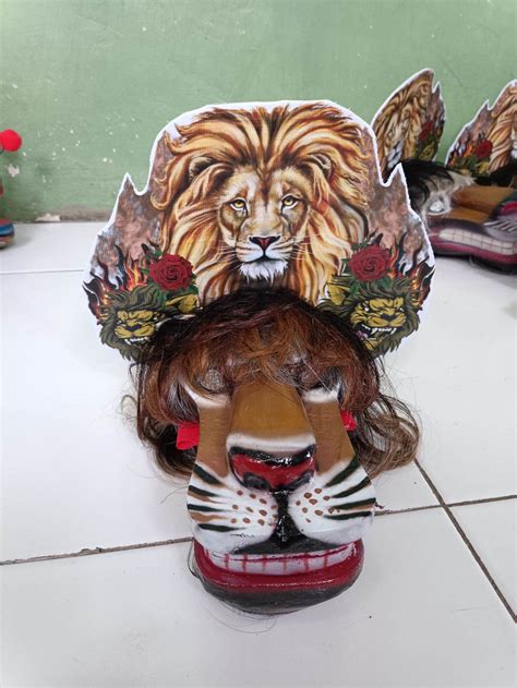 Barongan Singa Bahan Kayu Lazada Indonesia