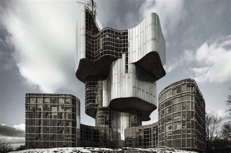 7 Reasons Why Brutalist Architecture Was So Popular