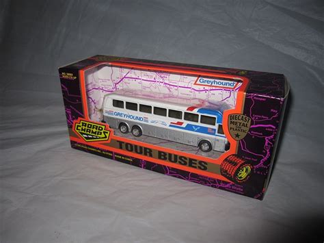 Just 1 Left Road Champs Eagle Greyhound Bus 187 Scale Ho Scale