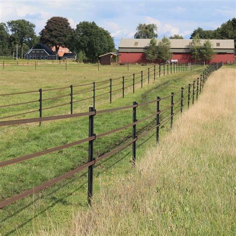 Wooden electric fence posts are the most traditional type of electric fence post as many types of wood can be used. 4 x 150cm Gallagher Eco Recycled Plastic Electric Fence Post only £22.71