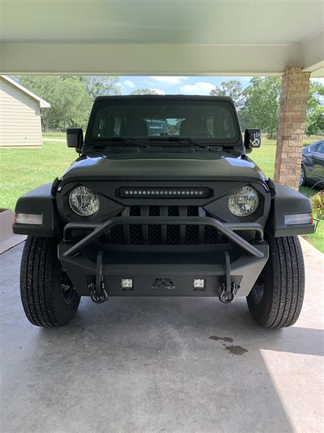 Fab Fours Front Stubby Bumper For 18 22 Jeep Wrangler Jl And Gladiator Jt