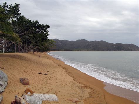 Horseshoe Beach 4442 Stockarch Free Stock Photo Archive