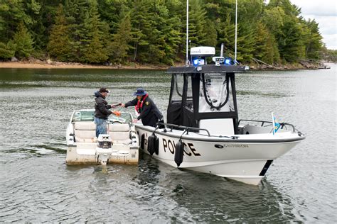 5 things you can be fined for when driving your boat - Cottage Life