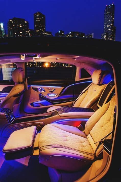Pin By Alexus🩹🎀🧸 On C A R S In 2020 Mercedes Maybach S600 Maybach