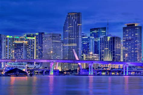 Free Download Miami Florida Skyline Wallpaper Miami At Night Skyline