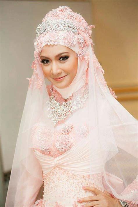 22 Hijabi Outfit Wedding Ide Terpopuler