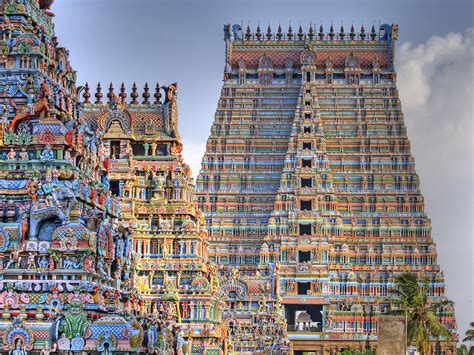 Srirangam Temple The Largest Functioning Temple In The World
