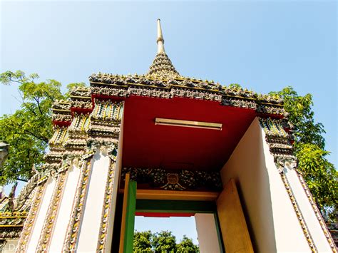 The temple dates back to 1845 and is built on land given to the thai people by queen victoria of great britain during their rule of the island. Wat Pho, Temple of the Reclining Buddha, Bangkok ...