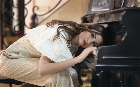Wallpaper Model Glasses Music Dress Fashion Piano Person