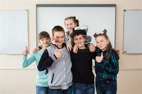 Group Portrait Of Elementary School Kids Stock Photo Image Of Youth