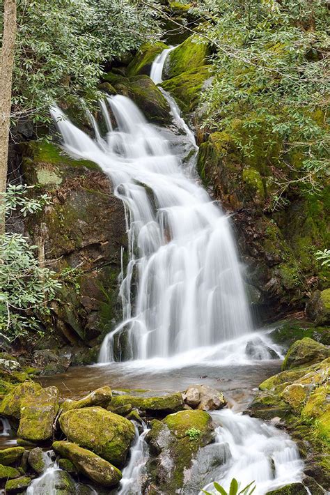 For Allure And Adventure Hike These Smoky Mountain Waterfalls