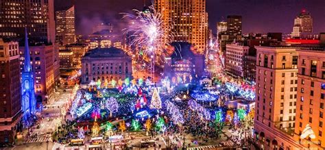 Christmas Lights Downtown Cleveland 2021 Best Christmas Lights 2021