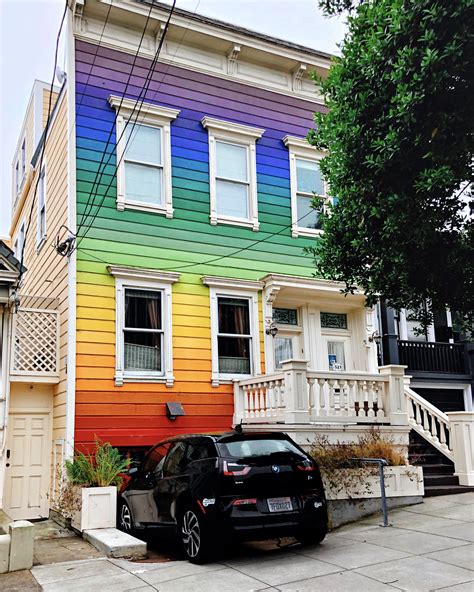 The Rainbow Houses Of San Francisco Rainbow House House Victorian Homes
