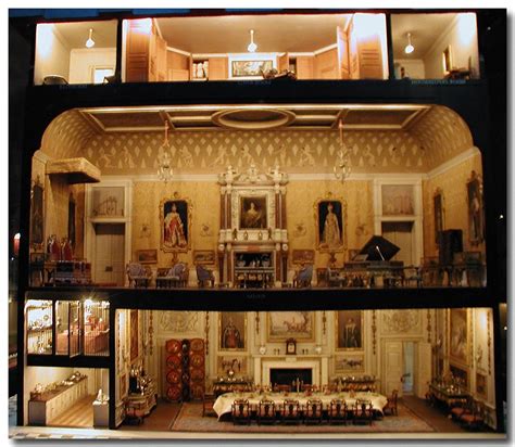 Queen Mary S Doll House At Windsor Castle Diorama Inspiration Doll House Miniature Houses