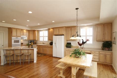 Browse 325 maple kitchen cabinets on houzz. Kitchen: Natural Maple Cabinets | Maple cabinets, Kitchen, Kitchen cabinets
