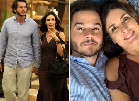 Fátima bernardes mostrou um pouco de sua rotina neste domingo, 23 de agosto, em suas redes sociais e chamou atenção pela quantidade imensa de cachorros que tinha em sua mansão. Fátima Bernardes posa com o namorado em vestido de ...