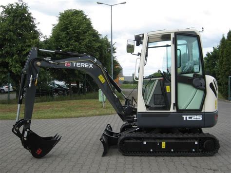 Terex Tc 25 For Sale Mini Excavator 7890 Eur 4304163