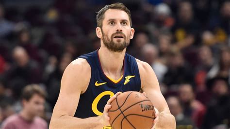 Cleveland Cavaliers Kevin Love Starts Game Of Nba Finals Nba
