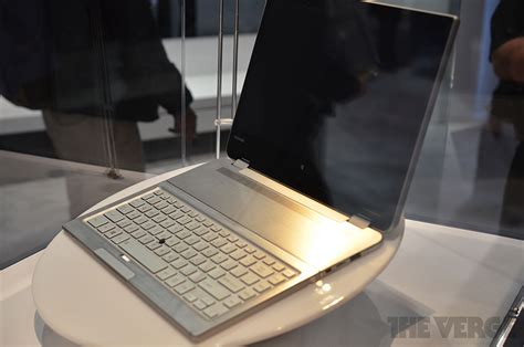 Toshiba Unveils A ‘shape Shifting 5 In 1 Concept Pc The Verge