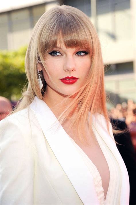 History Of Red Lipstick Taylor Swift Hot Taylor Swift Red Taylor Swift Pictures