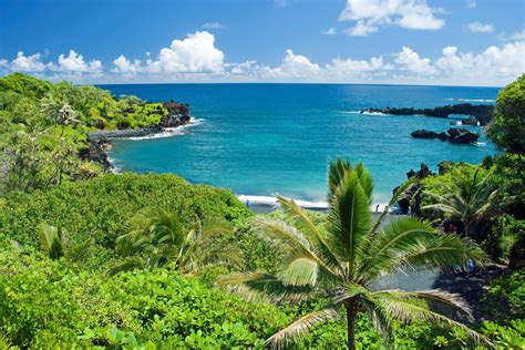 Maui Vs Kauai Honeymoon Our In Depth Island Comparison