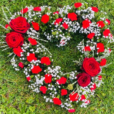 Heart Shaped Funeral Wreath Quality Flowers Killorglin Kerry
