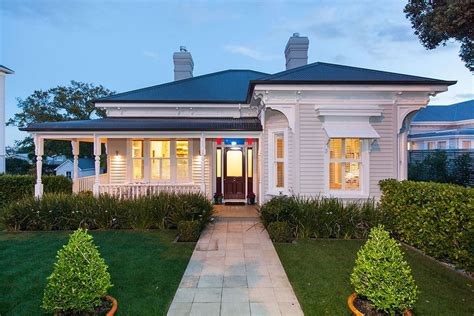 Classical Return Verandah Colonial Villa 288a Jervois Road Auckland