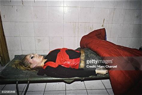 morgue body photos et images de collection getty images