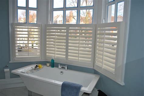Our cafe shutters cover the bottom half of your window, and you can choose from 3 materials in a range styles. Cafe Style Shutters Gallery | Shutters London