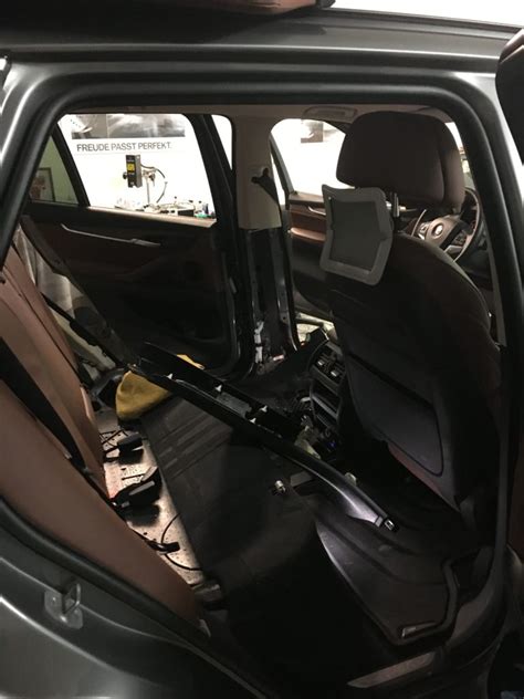 Für alle, die mit der 2x original bmw harman/kardon centralbass/subwoofer f3x f8x. Nachrüstung BMW F15 X5 2017 Harman Kardon Code 688 @ BImmer Retrofit Austria