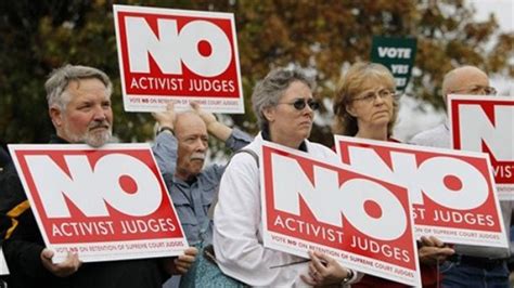 Iowa Gop Divided Over Push To Impeach Judges In Same Sex Marriage Case