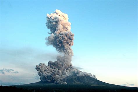 Mt Mayon Eruption Smithsonian Photo Contest Smithsonian Magazine