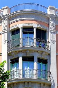Balcones y ventanas .... Th?id=OIP