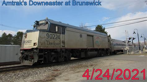Amtraks Downeasters At Brunswick Maine 42421 Youtube