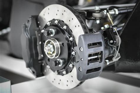 How Your Cars Brake Calipers Work