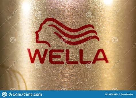 Download Wella Logo Tembelek Bog