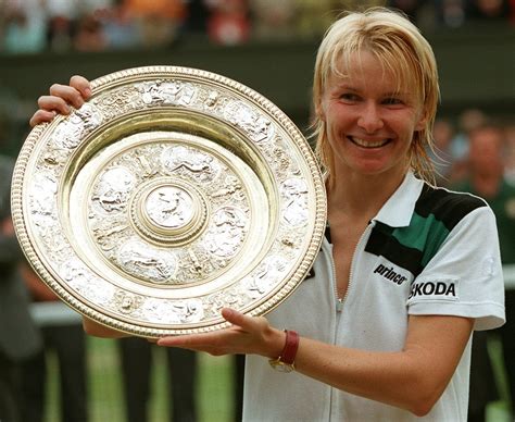 Chanda rubin vs jana novotna 1995 roland garros 3rd round highlights. Zomrela Jana Novotná, bývalá víťazka Wimbledonu - Šport SME