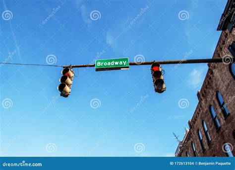 Broadway Street Sign At A Traffic Light Stock Photo Image Of Hanging