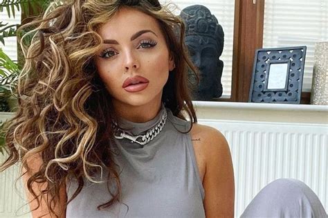 Jesy Nelson Goes Braless Under Paper Thin Crop Top As She Flashes Toned