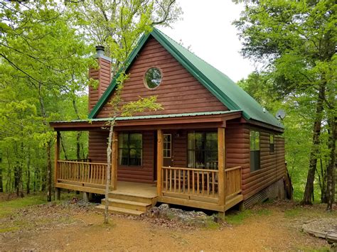 River View Cabins And Canoes In Arkansas Has Cabins