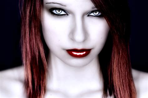Vampire Salvaje Deadly Beauty By Darkest B4 Dawn On Deviantart