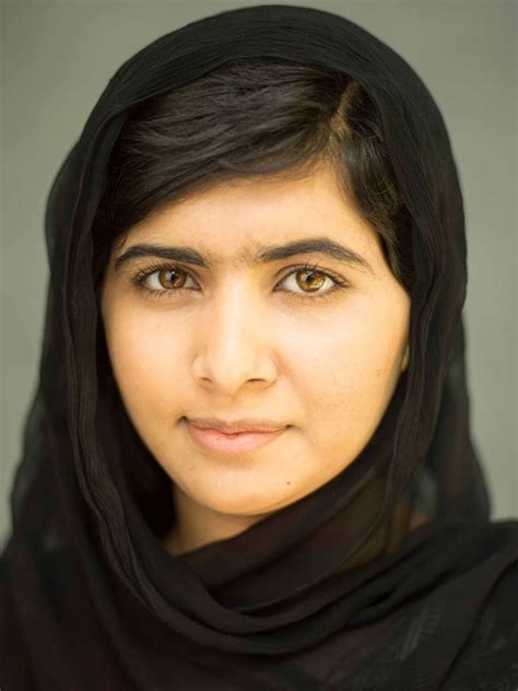 This book is an autobiography of malala yousafzai. Malala Yousafzai - AlloCiné