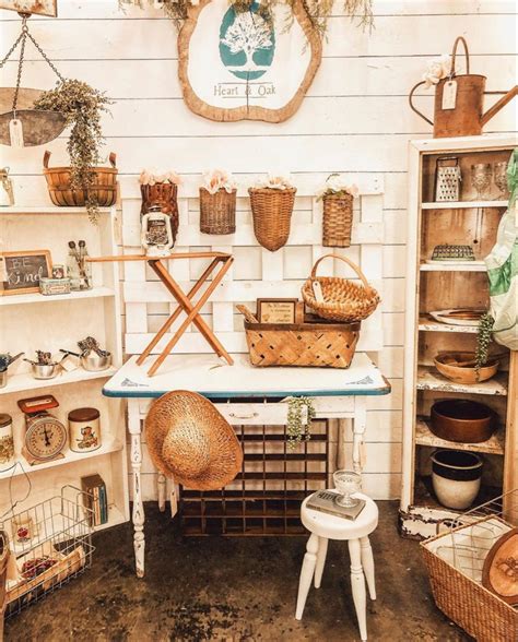 Spring Booth 2020 Booth Decor Vintage Booth Display Antique Booth Ideas