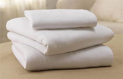 Hospital Linen For Hospitals Hotel Size 60x90 At Rs 210piece In