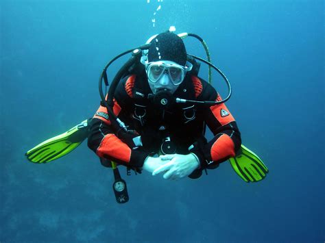 Free Picture Sea Underwater Water Deep Diver