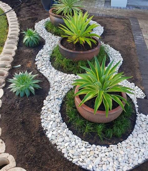 Decorar El Jardín Con Piedras Decorativas Jardines Con Piedra