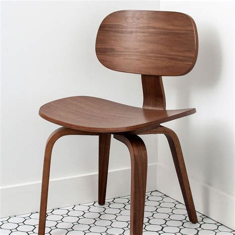 With an iconic shape, this dining chair features a bentwood base and upholstered cushions. Gus Modern: Thompson chair | Dining chairs, Contemporary ...