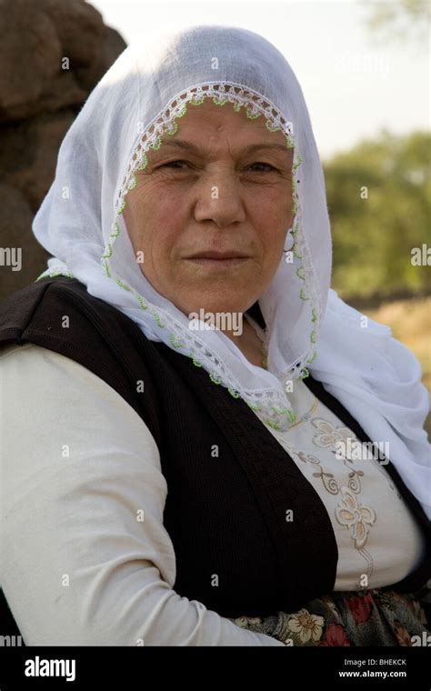 Traditional Dressed Women From Eastern Turkey Stock Photo Alamy