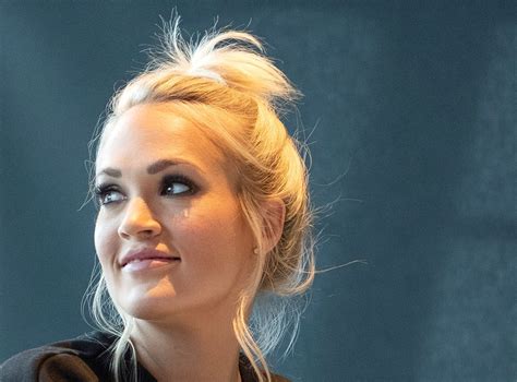 Carrie Underwood Opens Up About Her Face Scar