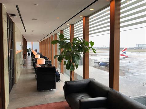 Lounge Review American Airlines First Class Lounge London Heathrow